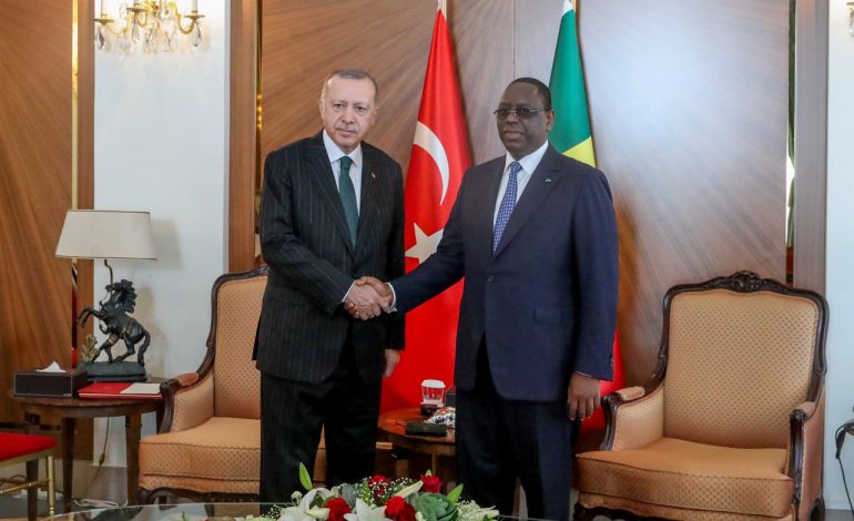 Macky Sall satisfait du travail des entreprises turques au Sénégal