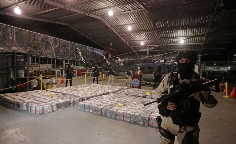 Cinq tonnes de cocaïne saisies au port de Rotterdam dans un container en partance pour Rotterdam