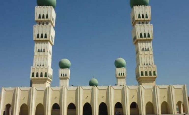 La Mosquée Omarienne restera fermée au public déclare Madani Mountaga Tall