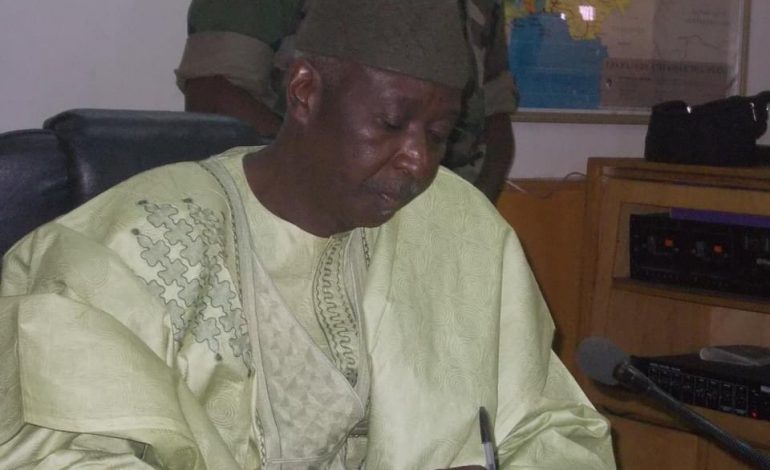 L’ex-ministre malien de la Défense Bah NDAW désigné président de transition