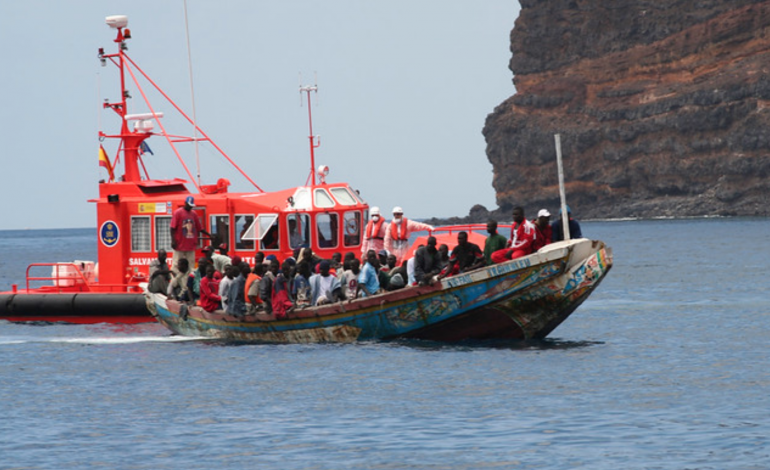 Macky Sall prône un renforcement de la surveillance maritime pour lutter contre l’immigration clandestine