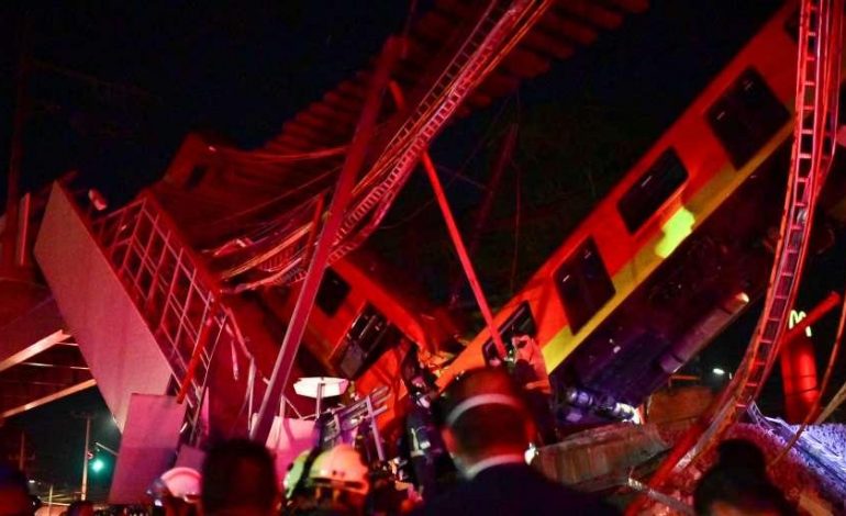 Un pont du métro aérien s’effondre à Mexico: au moins 23 morts et 70 blessés