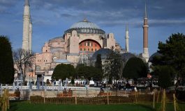 Les touristes étrangers doivent désormais payer 25 euros pour visiter Sainte-Sophie d'Istanbul