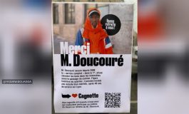 Demba Doucouré, part à la retraite, les habitants de la Croix-Rousse lui offrent 5.000 euros pour le remercier