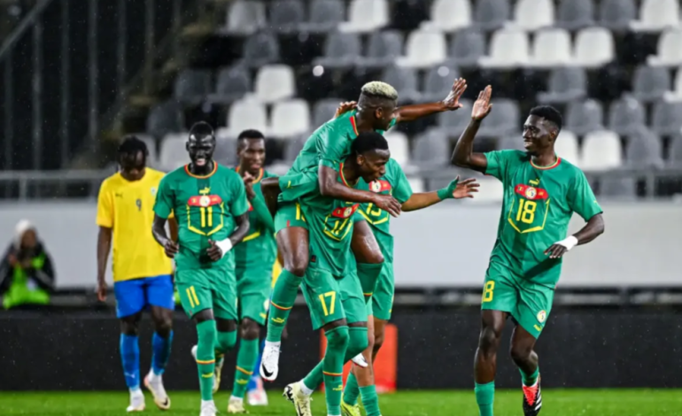 Le Sénégal lamine le Gabon en match amical 3-0, débuts tonitruants pour  Mikayil Faye