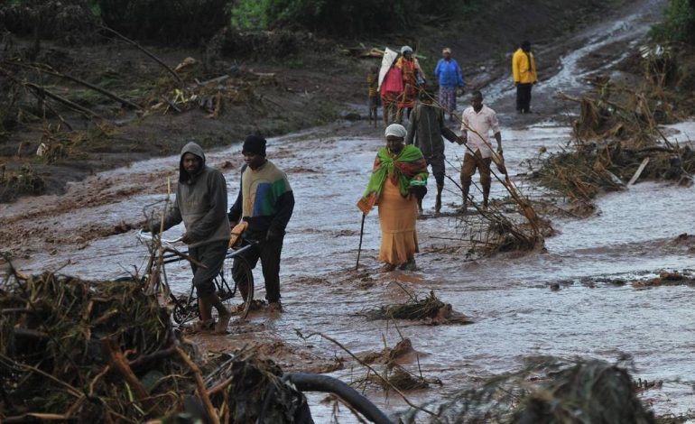 La rupture d’un barrage fait 44 morts dans la vallée du Rift (Kenya)