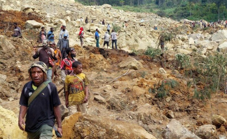 Plus de 2.000 personnes ensevelies dans un glissement de terrain en Papouasie-Nouvelle-Guinée
